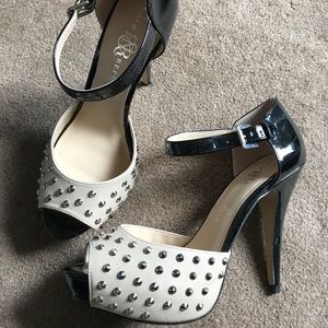 Studded 5” two tone high heel shoe by Rock & Repub